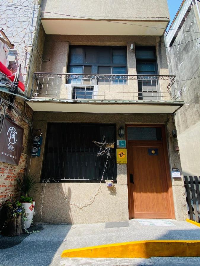Good Garden Female Hostel Tainan Exterior foto