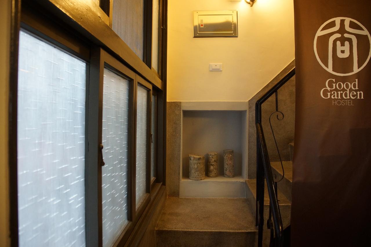 Good Garden Female Hostel Tainan Exterior foto